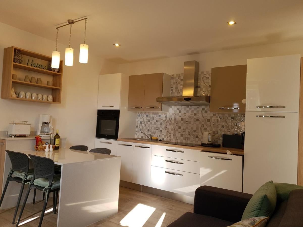 La Dolce Vita Apartments Unit 2 Posedarje Kültér fotó